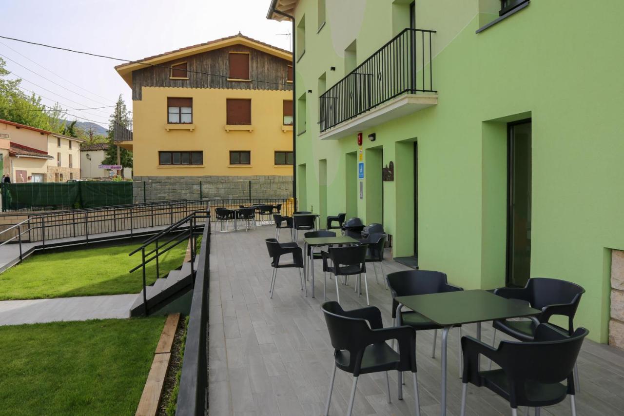 Aterpe Kanpezu Hostel Santa Cruz de Campezo Exteriör bild