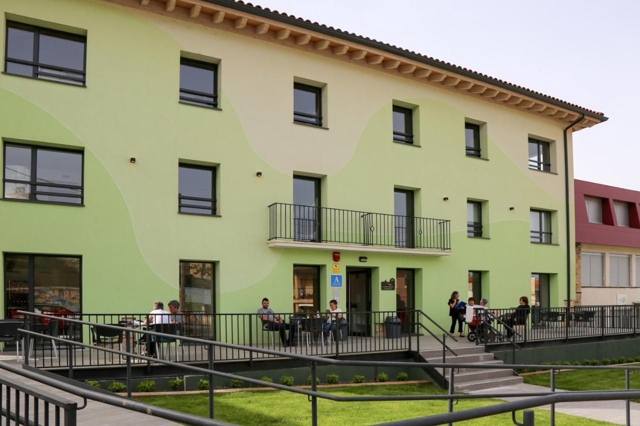 Aterpe Kanpezu Hostel Santa Cruz de Campezo Exteriör bild