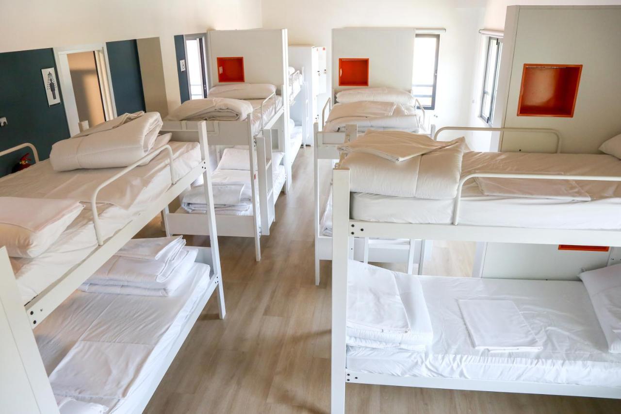 Aterpe Kanpezu Hostel Santa Cruz de Campezo Exteriör bild